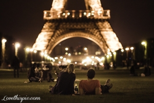 21502-Romance-In-Paris